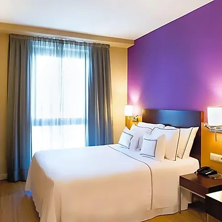 فندق Azz Montalvo 4*